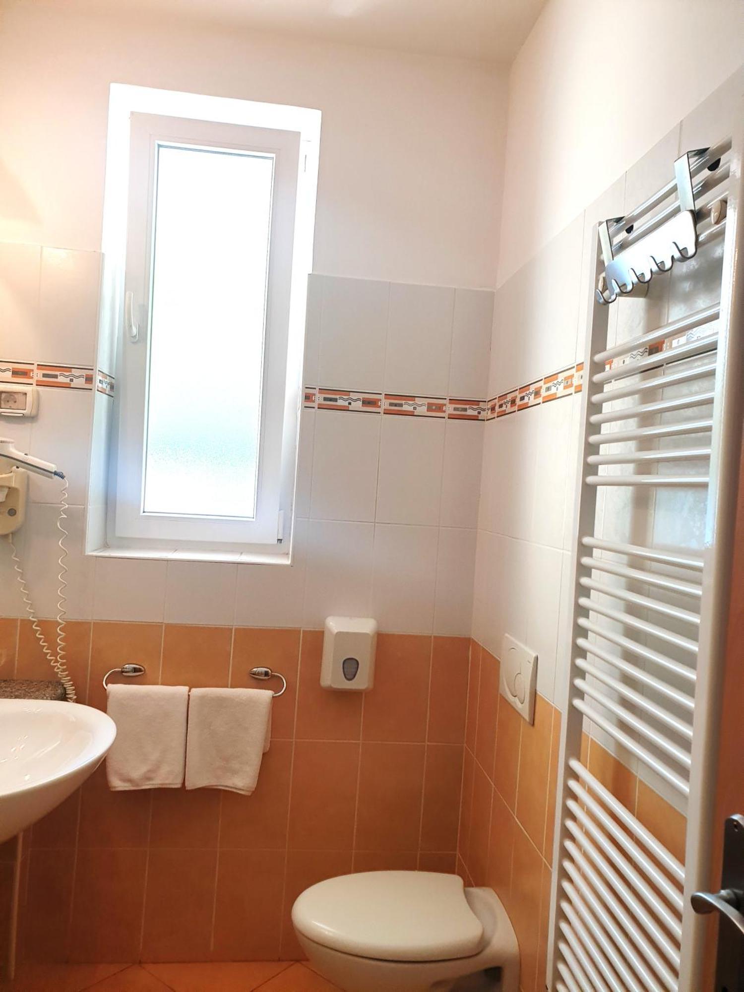 Garni Hotel Keltika Izola Εξωτερικό φωτογραφία
